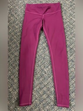 Alo Yoga magenta leggings